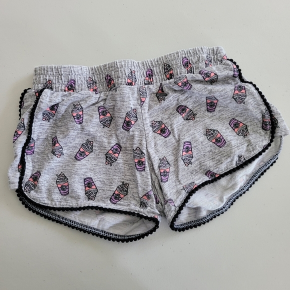 Justice 6/7 shorts - Picture 1 of 4